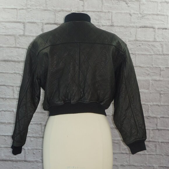 Vintage 80s Quilted Studded Leather Cropped Bomber Jacket - Picture 2 of 9